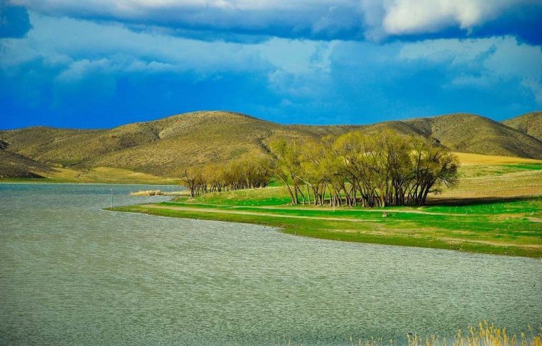 جاهای دیدنی بستان آباد