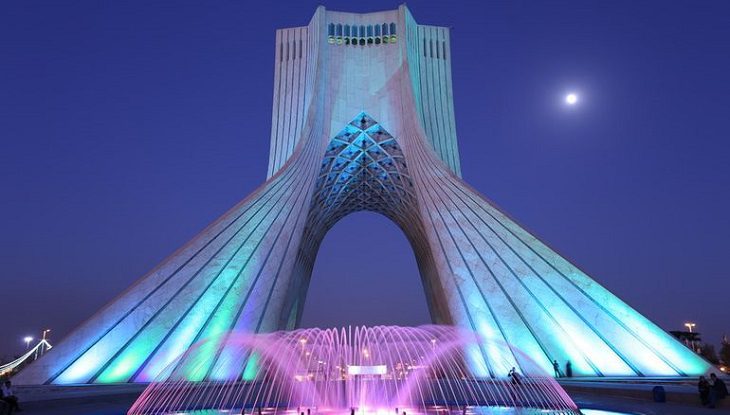 میدان آزادی تهران